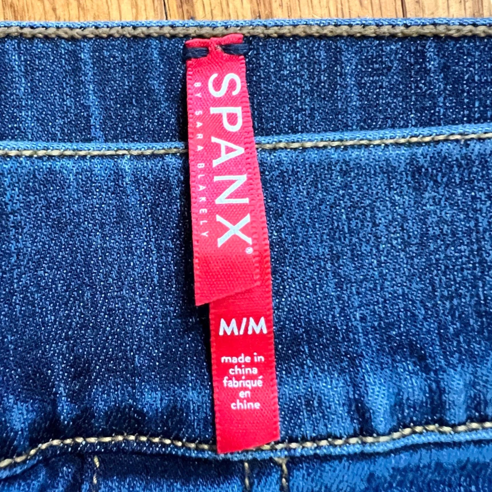 Spanx SPANX Jeans Womens Medium Ankle Skinny Distressed Blue pull on Jeggings #20203R Size 32" / US 10 / IT 46 - 6 Thumbnail