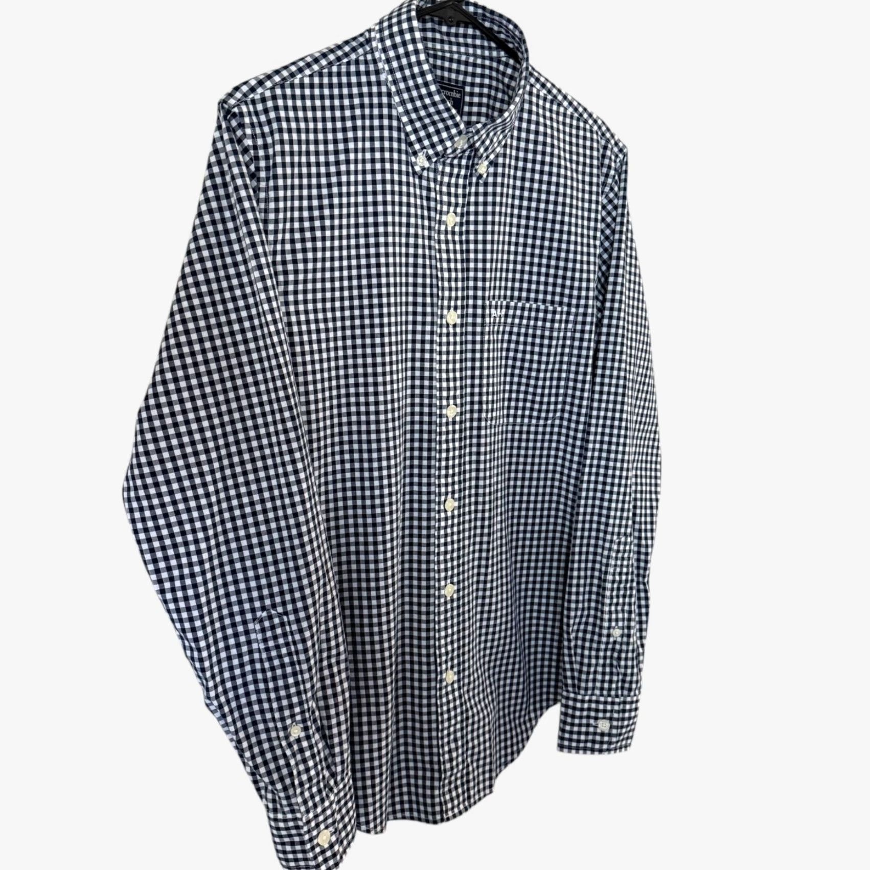 Abercrombie & Fitch Abercrombie & Fitch Gingham Plaid Button-Down Shirt Blue & White Men's M Medium Shirt Size US M / EU 48-50 / 2 - 3 Thumbnail