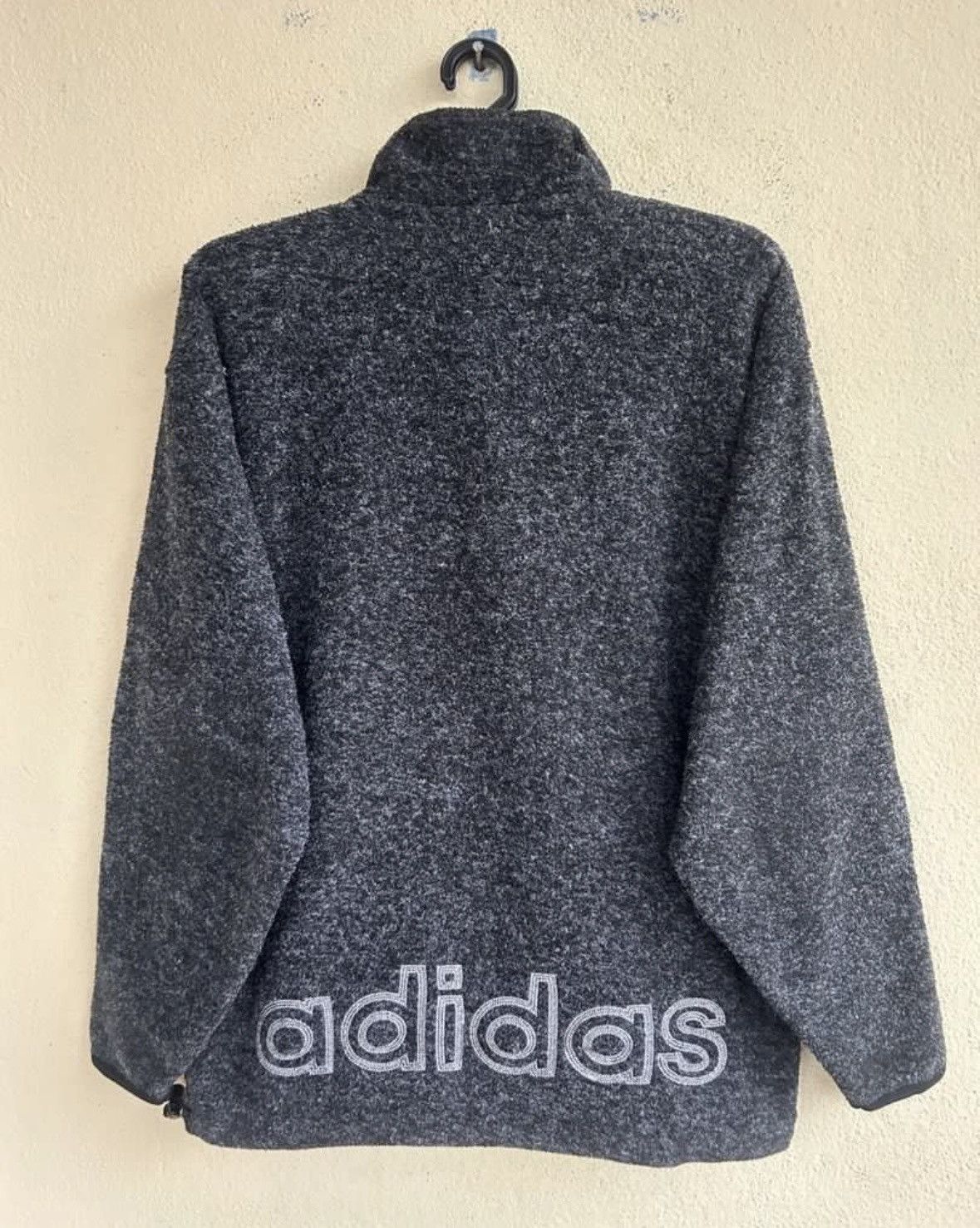 Adidas × Vintage Vintage Adidas Adventure Spell out Fleece Size US M / EU 48-50 / 2 - 2 Thumbnail