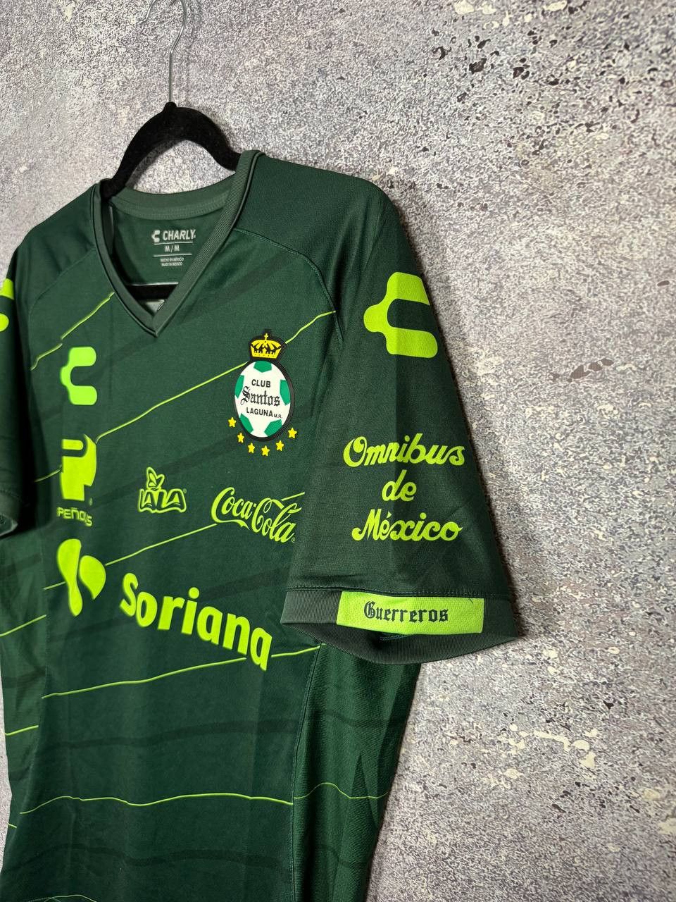 Vintage Vintage Santos Laguna 2019/20 Charly Soccer Jersey Size US M / EU 48-50 / 2 - 11 Thumbnail