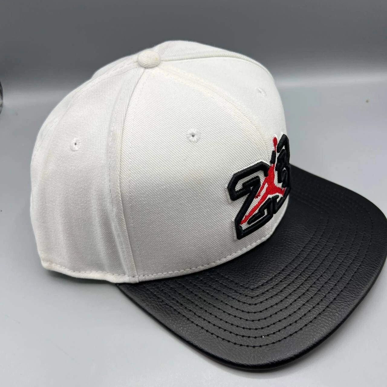 Jordan Brand Air Jordan 23 Hat Men Embroidered Logo Jumpman Snap Back Cap Size ONE SIZE - 7 Thumbnail