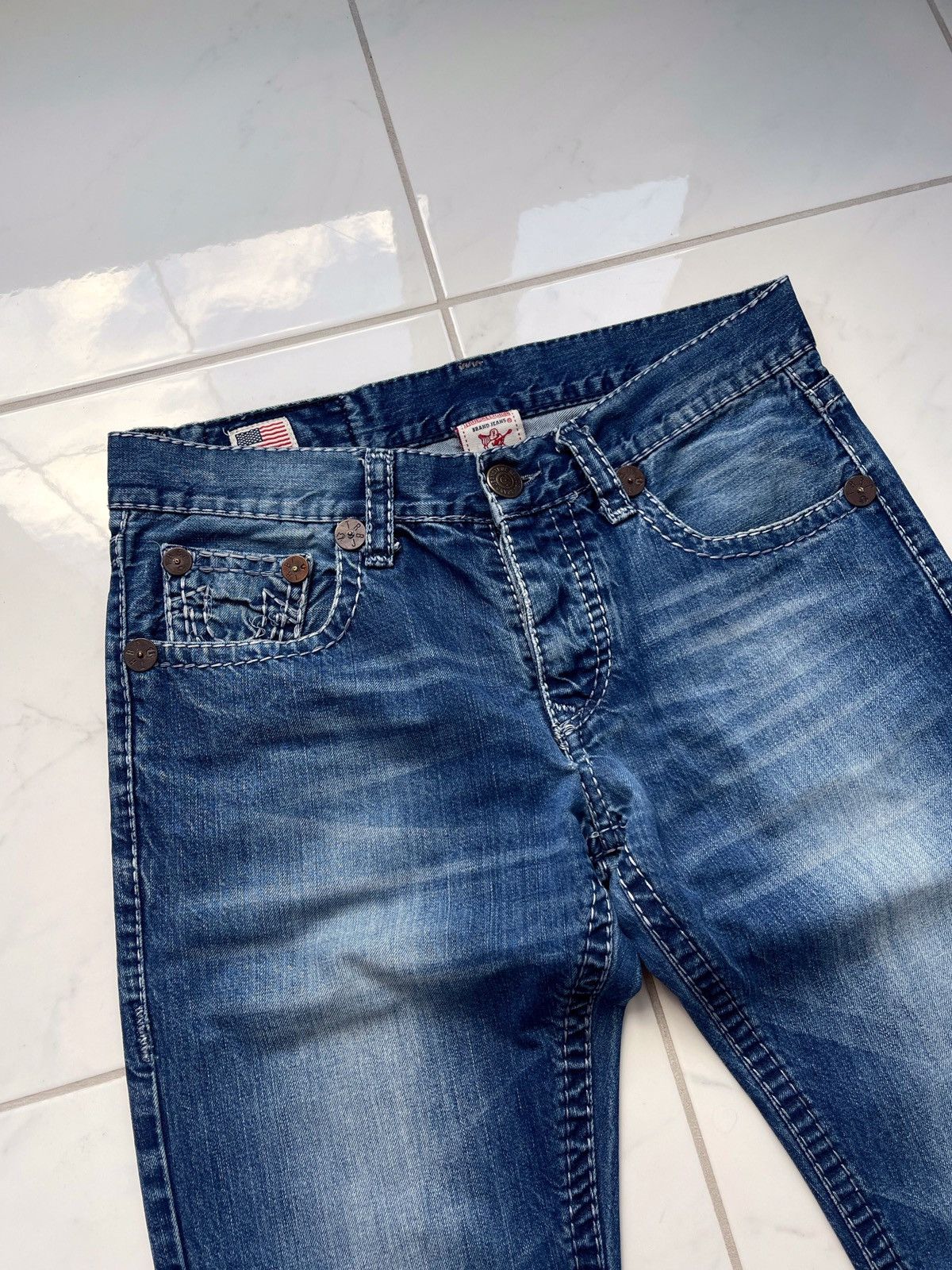 True Religion Vintage Y2k True Religion Rare Jeans TRASHED Size US 33 - 7 Thumbnail