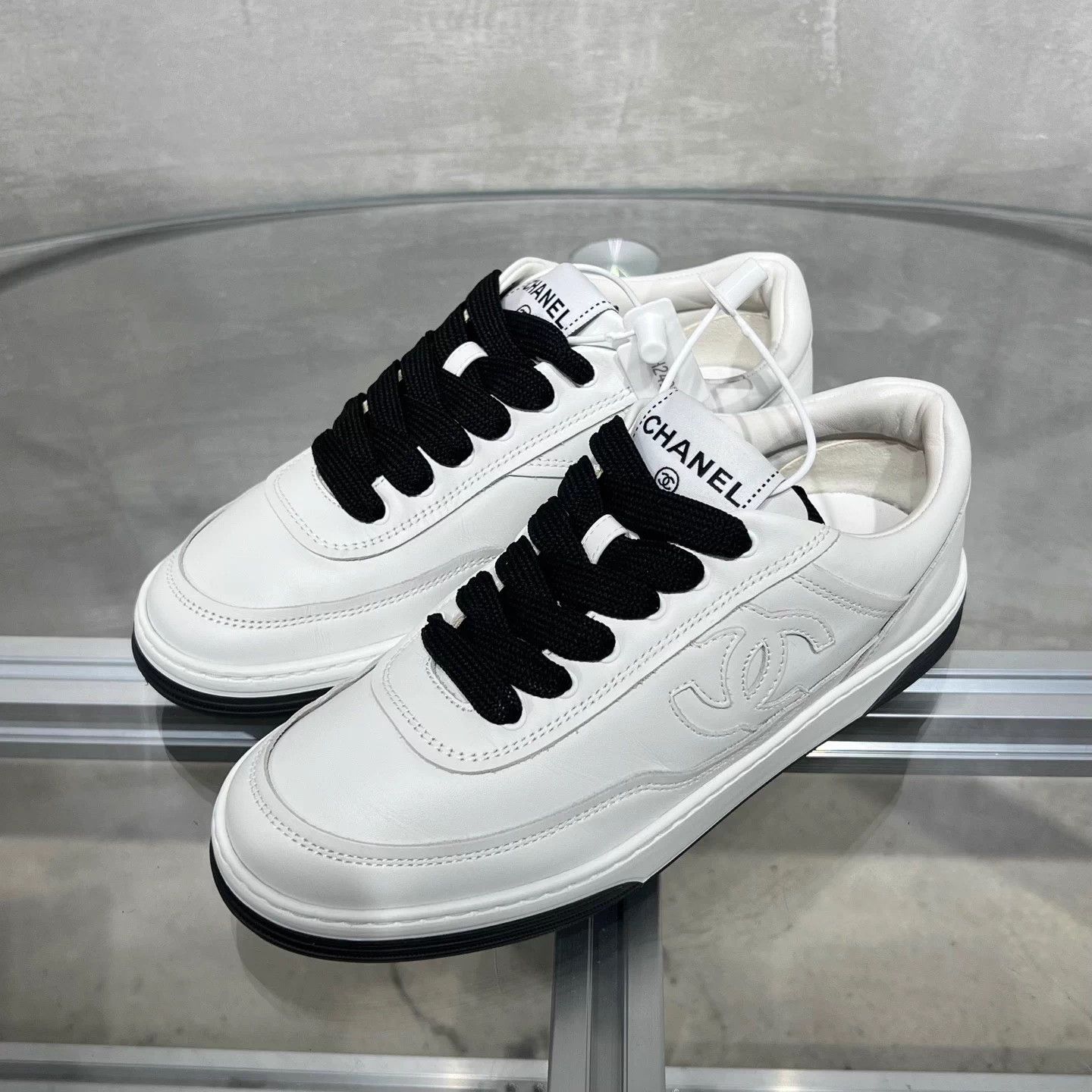 Chanel Chanel Classic CC 24P Black White Panda Sneakers 35.5 Size US 4.5 / IT 34.5 - 2 Thumbnail