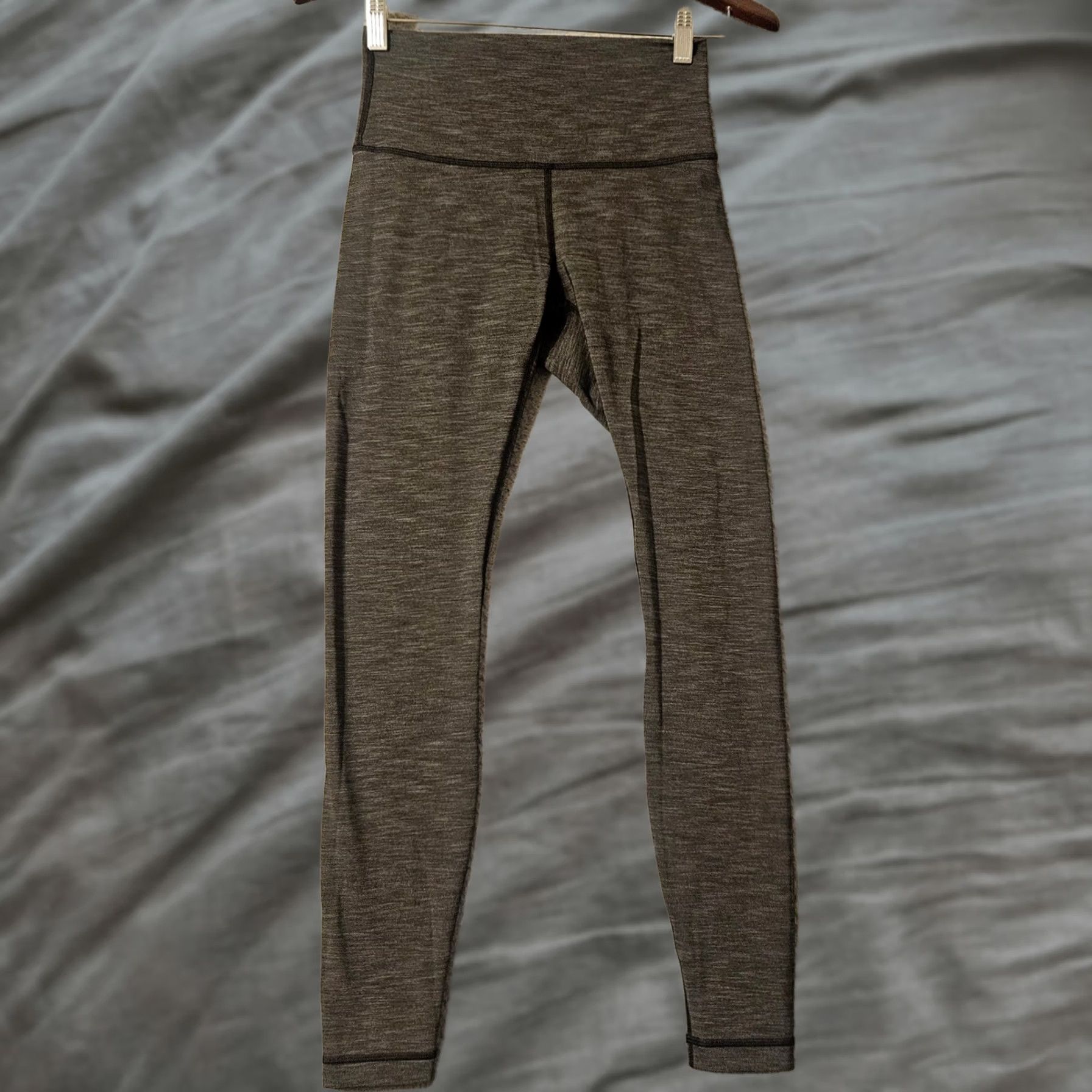 Lululemon Lululemon Wunder Under High-Rise Tight 28" Grey Black Size 6 W5ci5s Size 28" / US 6 / IT 42 - 1 Thumbnail