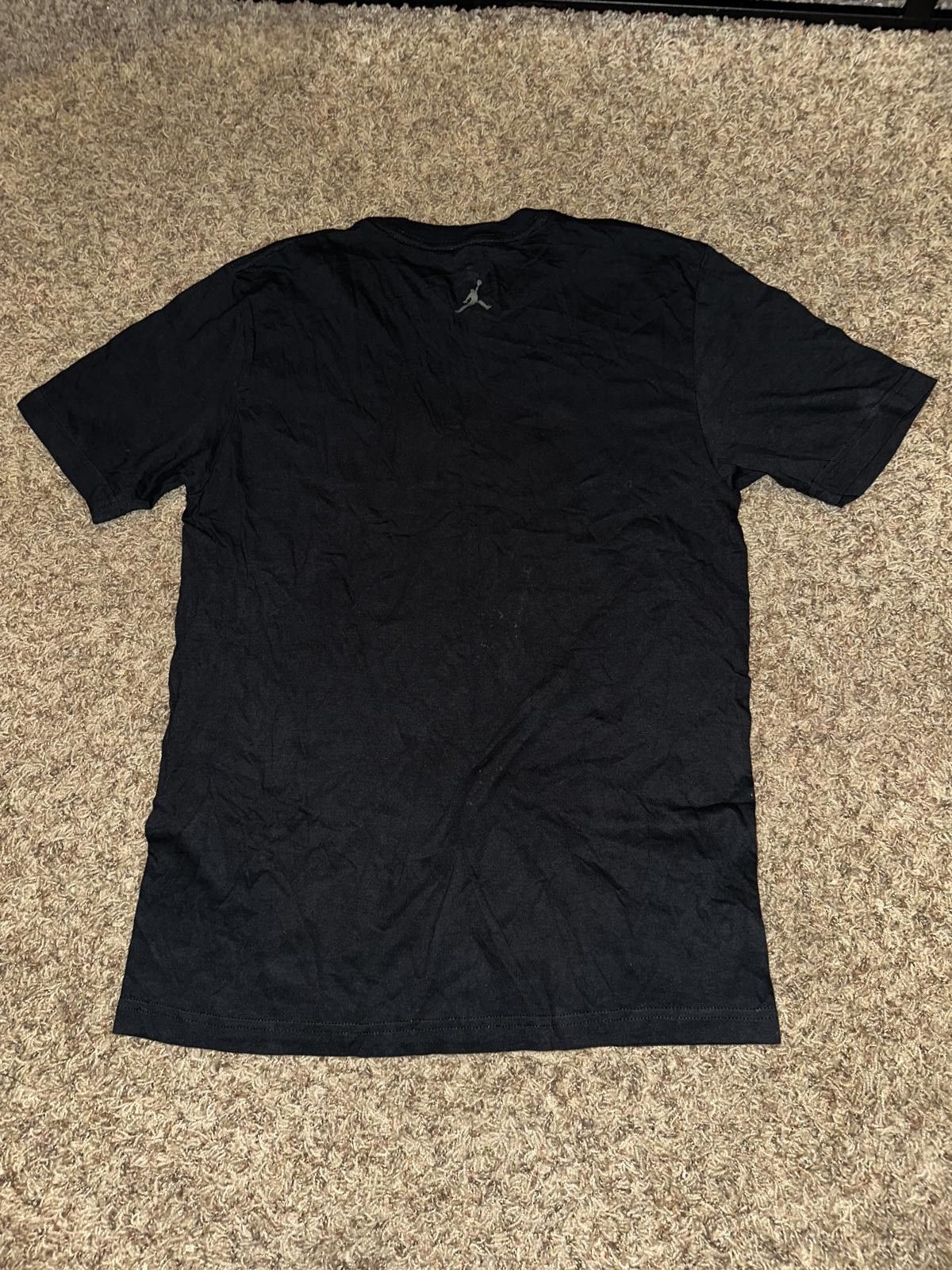 Designer Vintage Air Jordan Men’s Spell Out Black/Cool Grey T-Shirt Size US M / EU 48-50 / 2 - 3 Thumbnail