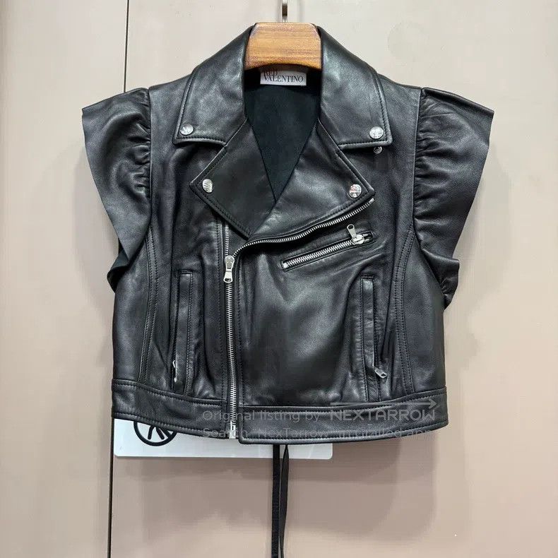 Valentino Valentino Leather vest Size S / US 4 / IT 40 - 1 Thumbnail