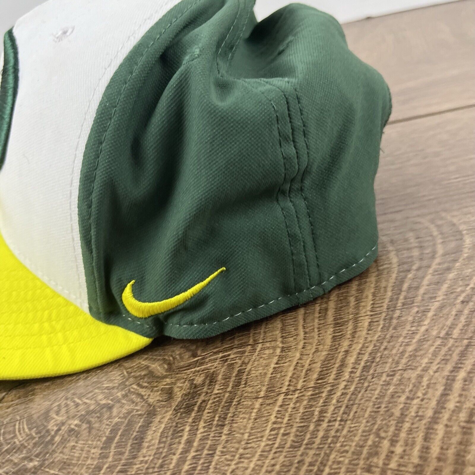 Nike Oregon Ducks Nike Hat Snapback White Cap Hat Adjustable Hat Size ONE SIZE - 8 Thumbnail