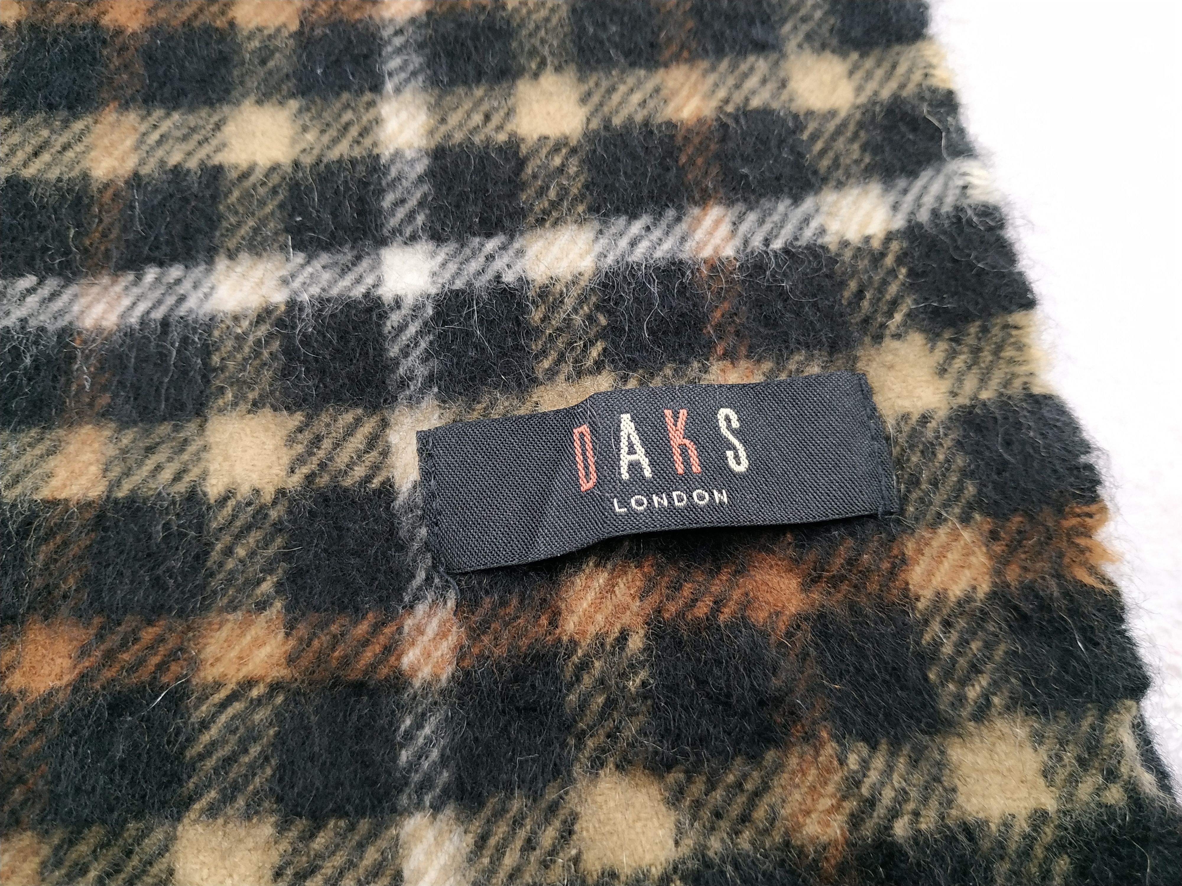 DAKS Vintage Daks Scarf/Muffler/Neckwear MF053 Size ONE SIZE - 5 Thumbnail