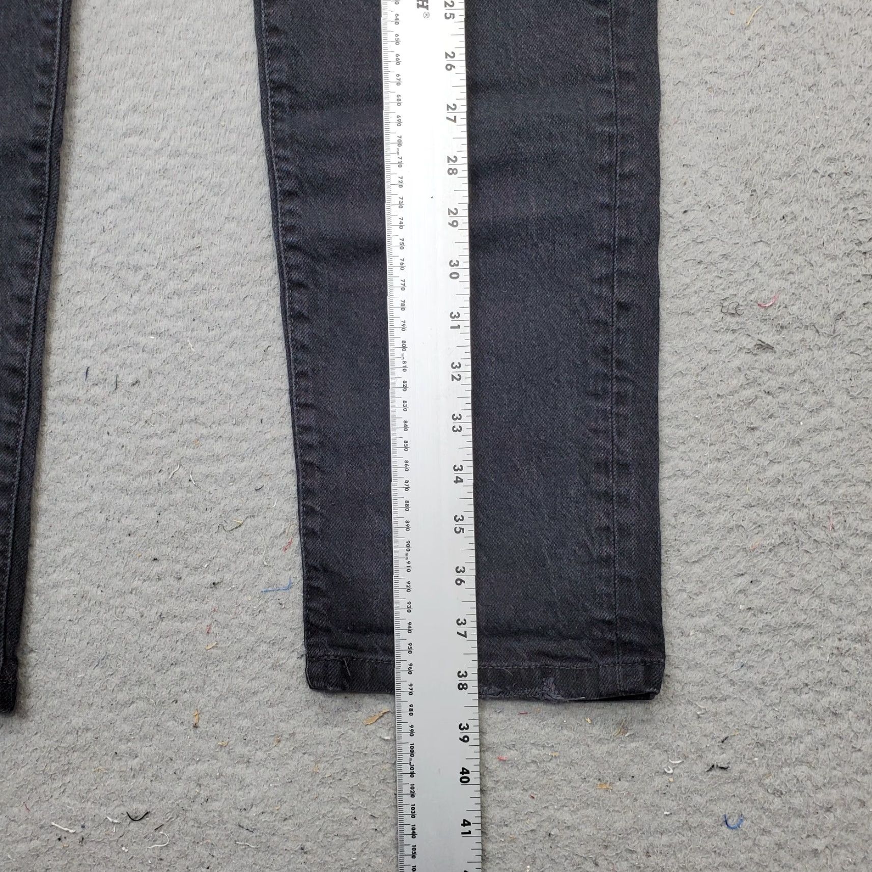 Free People Free People Jeans Women’s 28 Black Denim Straight Leg Button Fly Jeans, 27.75 Inseam, Dark Wash, Pockets, Regular 31 Waist, Pre-owned Size 28" / US 6 / IT 42 - 3 Thumbnail