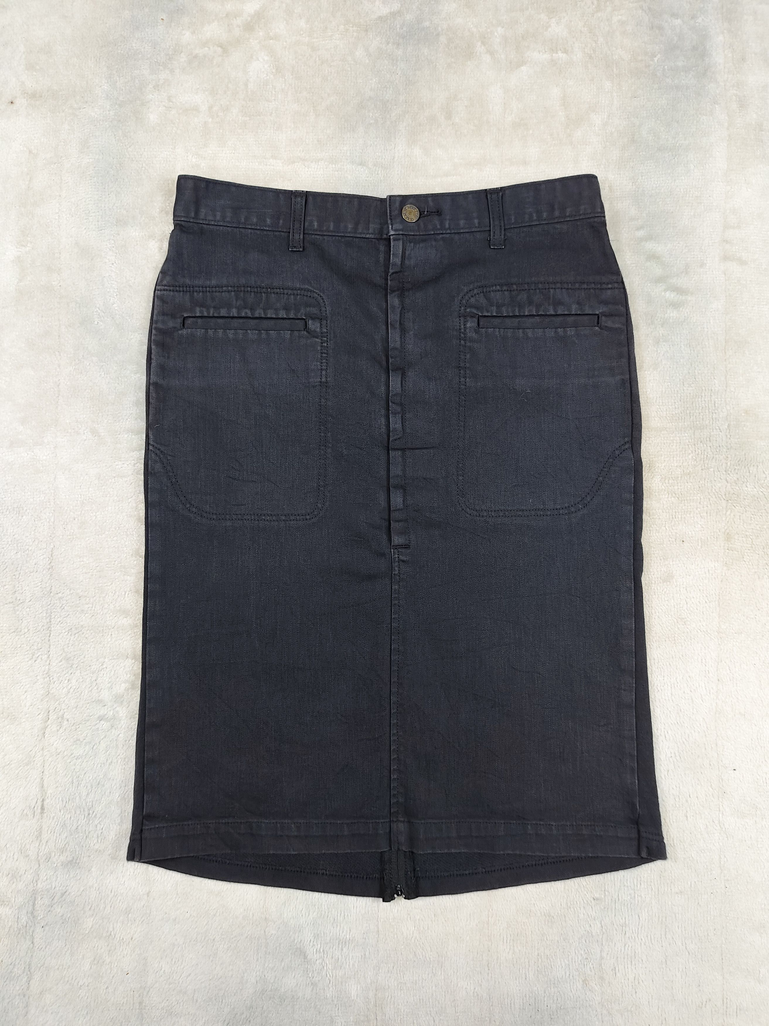 Frapbois 💥Frapbois 🇯🇵 Hybrid Dark Wash Utility Front Pocket Skirt Size 32" / US 10 / IT 46 - 4 Thumbnail