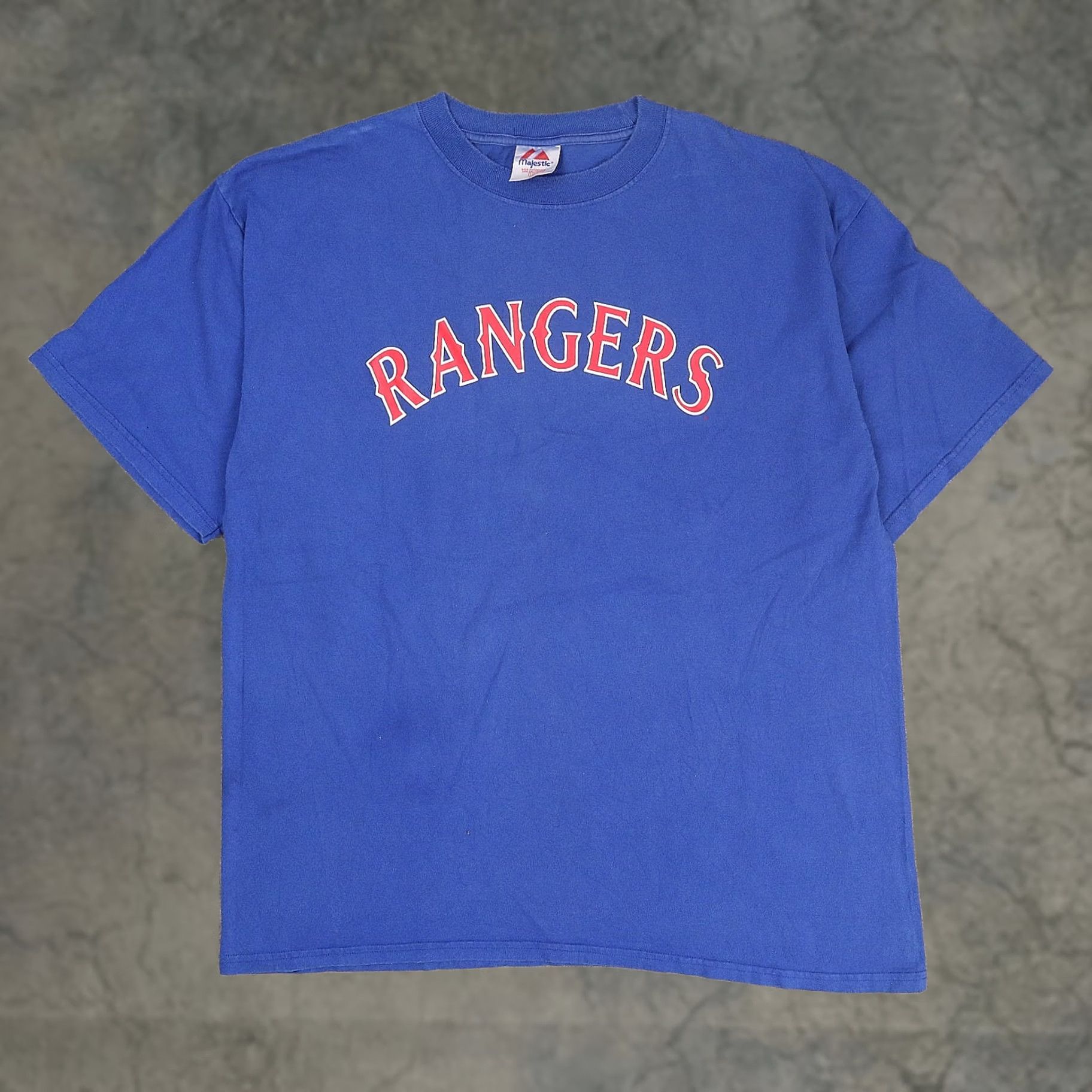Vintage VINTAGE Majestic 90s Texas Rangers Baseball USA Sports T-Shirt 2XL Blue Short Sleeve Mens Size US XXL / EU 58 / 5 - 1 Thumbnail