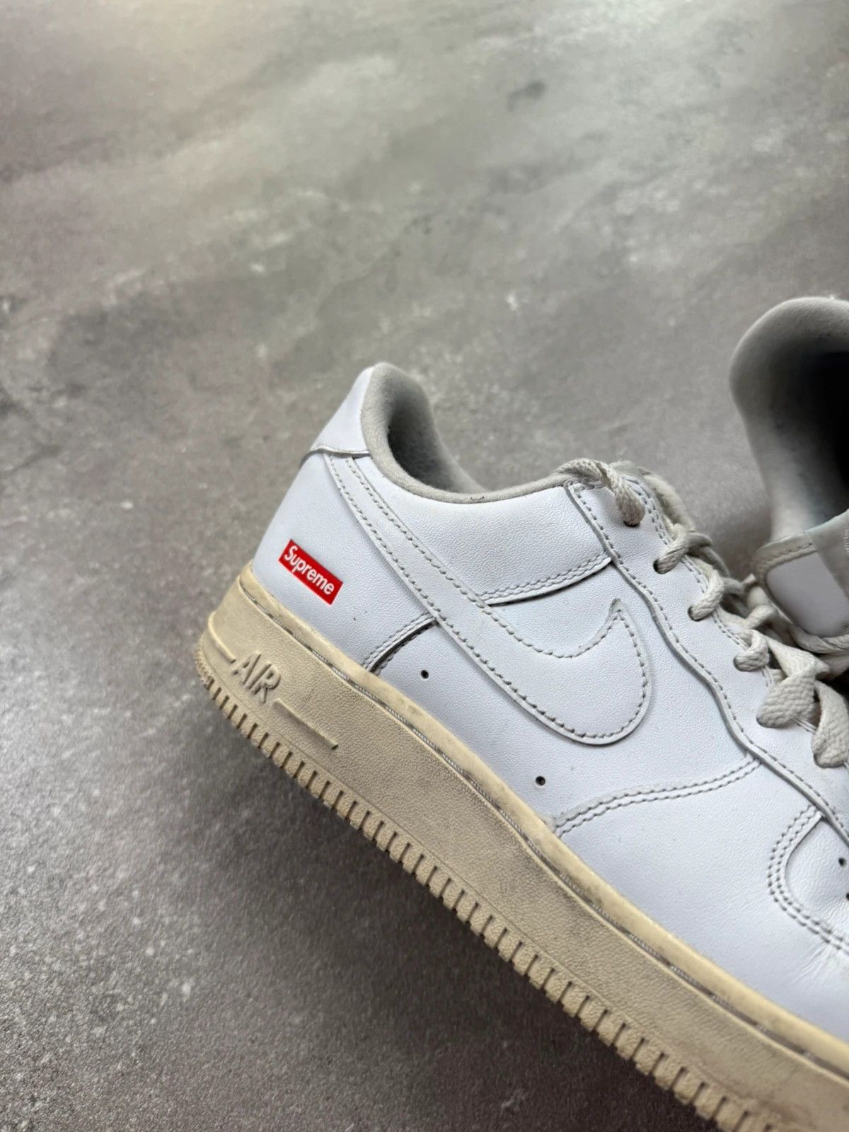 Nike Nike x Supreme Air Force 1 basket shoes sneakers street wear Size US 6.5 / IT 36.5 - 5 Thumbnail