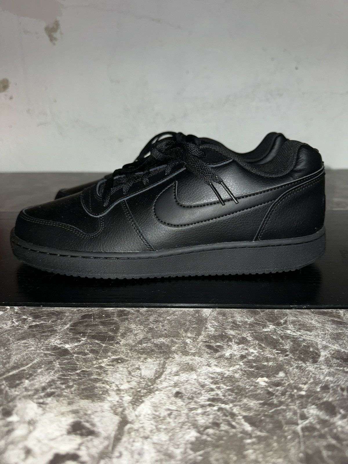 Nike Nike Ebernon shoes black mens size 10 Size US 10 / EU 43 - 1 Thumbnail
