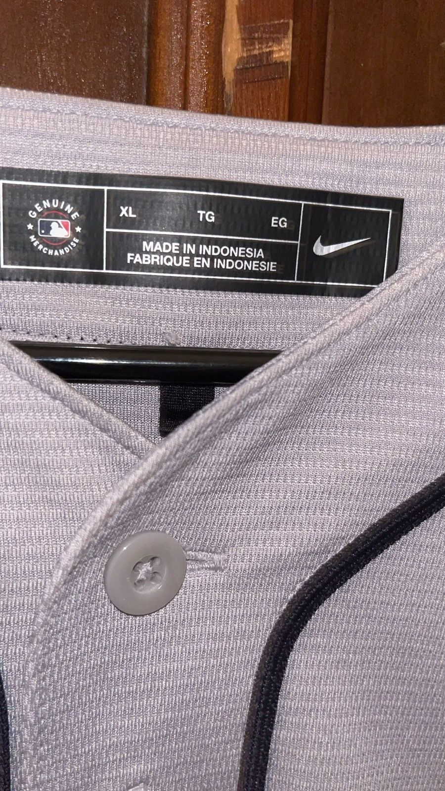 MLB × Nike Houston Astros Gurriel jersey Size US XL / EU 56 / 4 - 3 Thumbnail