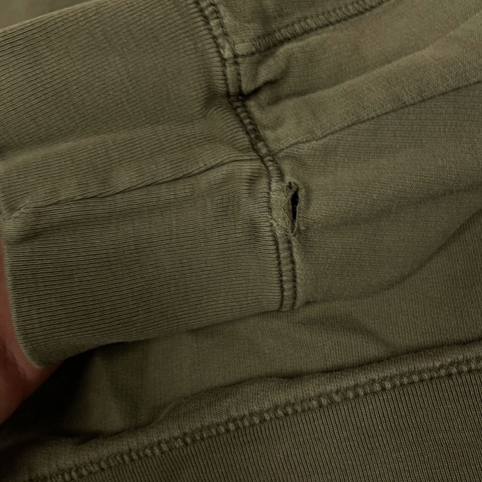 C.P. Company C.P. Company Olive Green Sweatshirt L Size US L / EU 52-54 / 3 - 3 Thumbnail