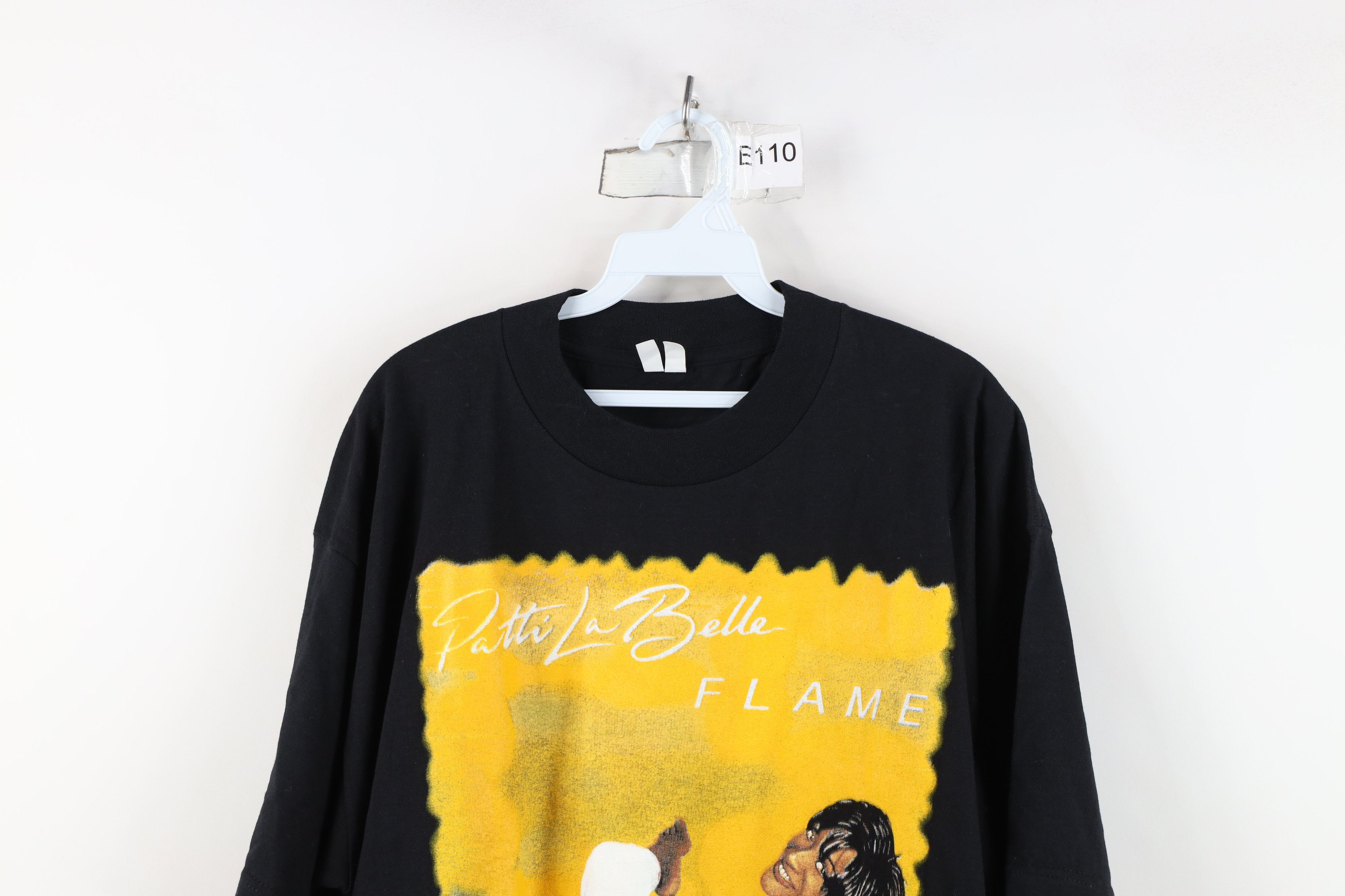 Vintage Vintage 90s Tour Patti La Belle Band T-Shirt Black Cotton Size US XL / EU 56 / 4 - 2 Thumbnail
