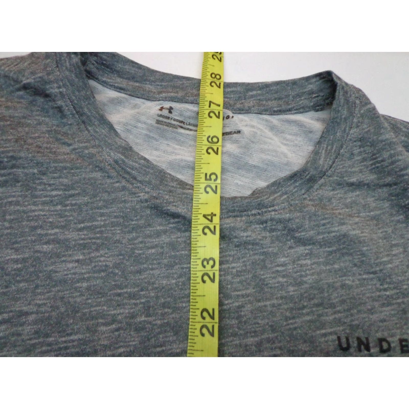 Under Armour Under Armour Men's Gray Heat Gear Short Sleeve Size Large Loose Fit T-Shirt Sports Activewear Running Gym Training Mens Size US 33 - 6 Thumbnail