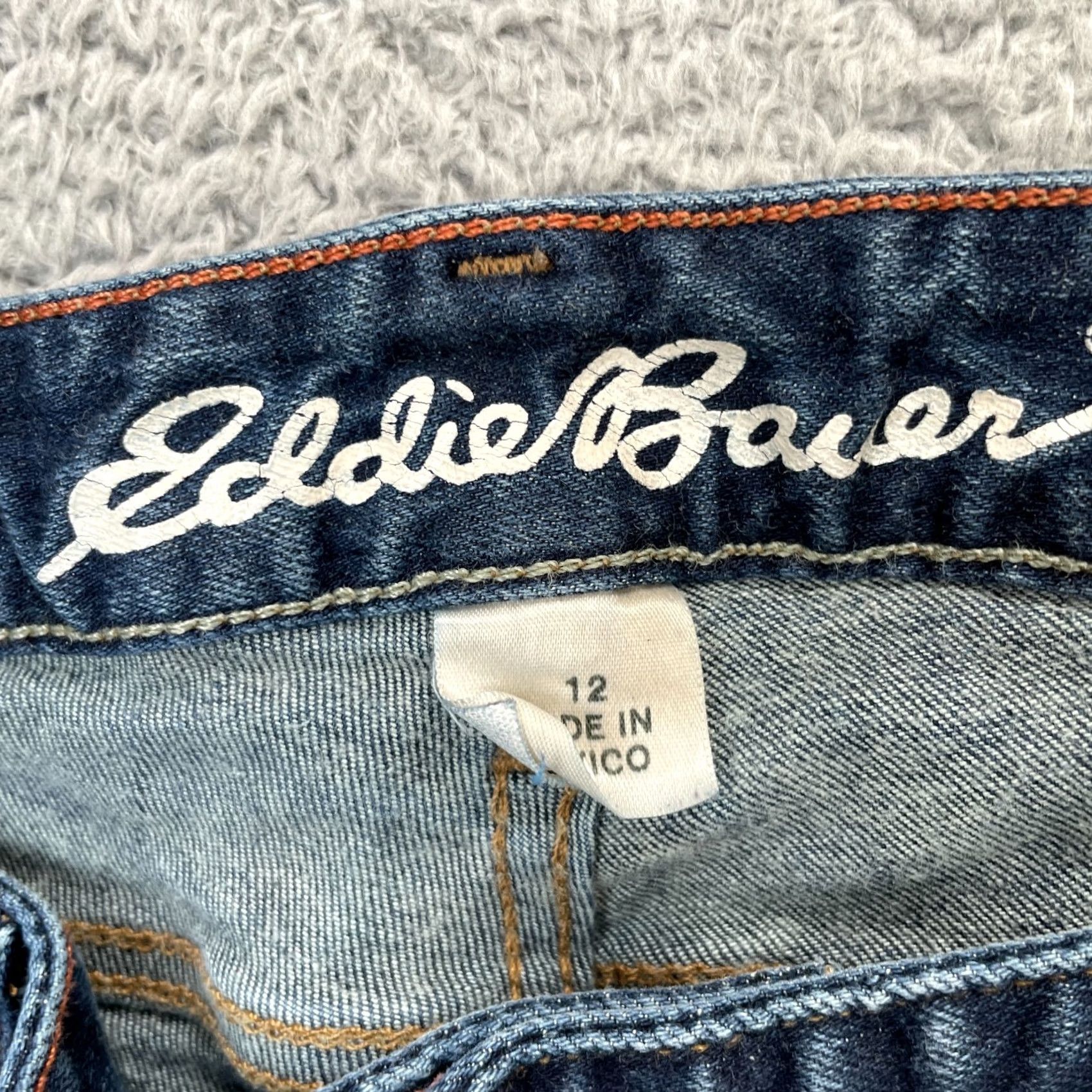 Eddie Bauer Eddie Bauer Jeans Womens 12 Blue Slightly Curvy Fit Skinny Leg Denim Cotton Logo 5-Pocket Design Size 34" / US 12 / IT 48 - 3 Thumbnail