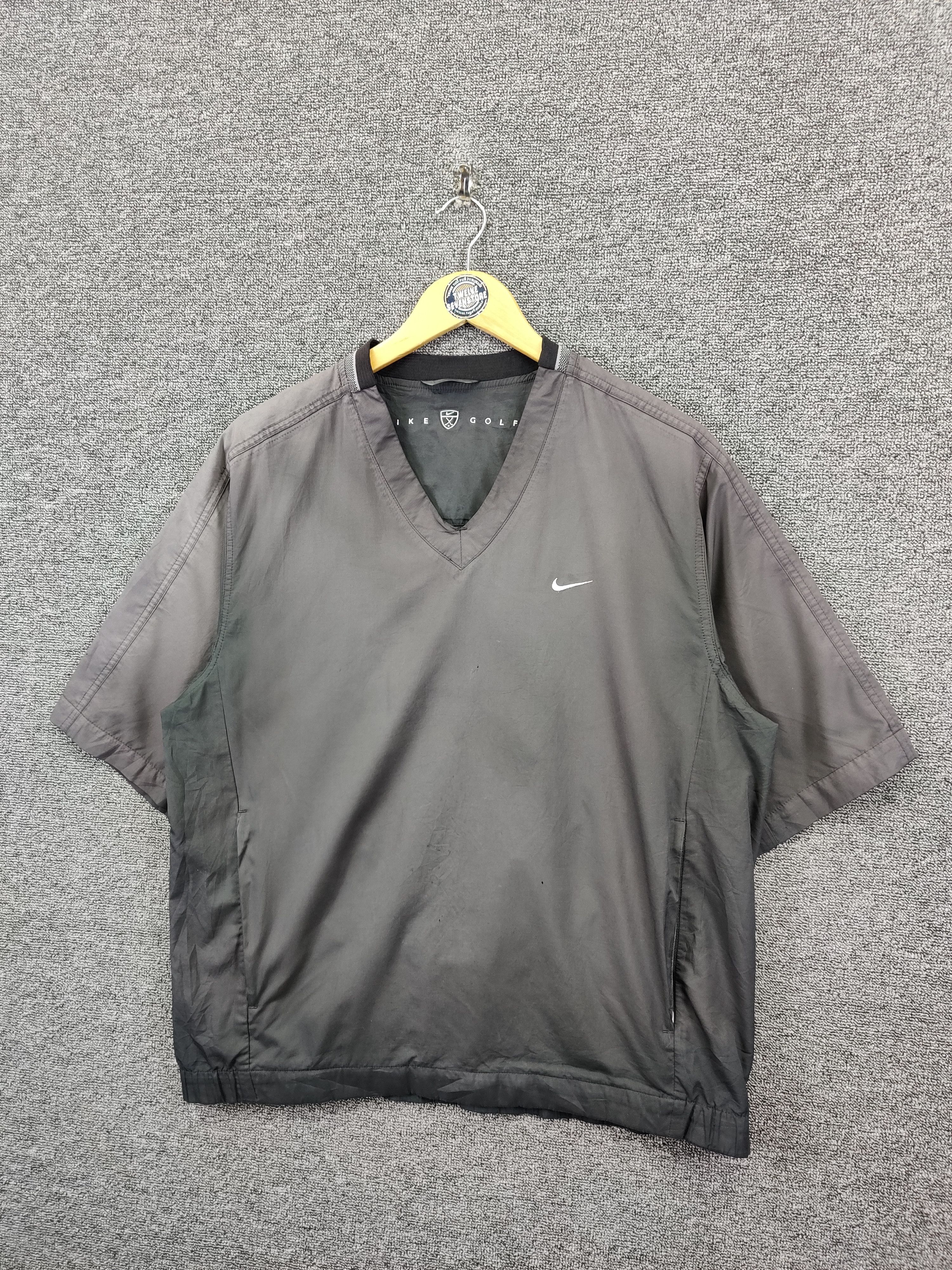 Nike Vintage Nike Golf Small Swoosh V Neck Tee Tshirt Size US M / EU 48-50 / 2 - 2 Thumbnail