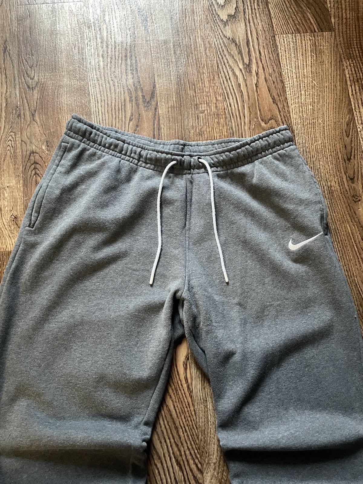 Nike 🔥VINTAGE NIKE SWEATPANTS 00’s TRACK PANTS Size US 34 / EU 50 - 3 Thumbnail