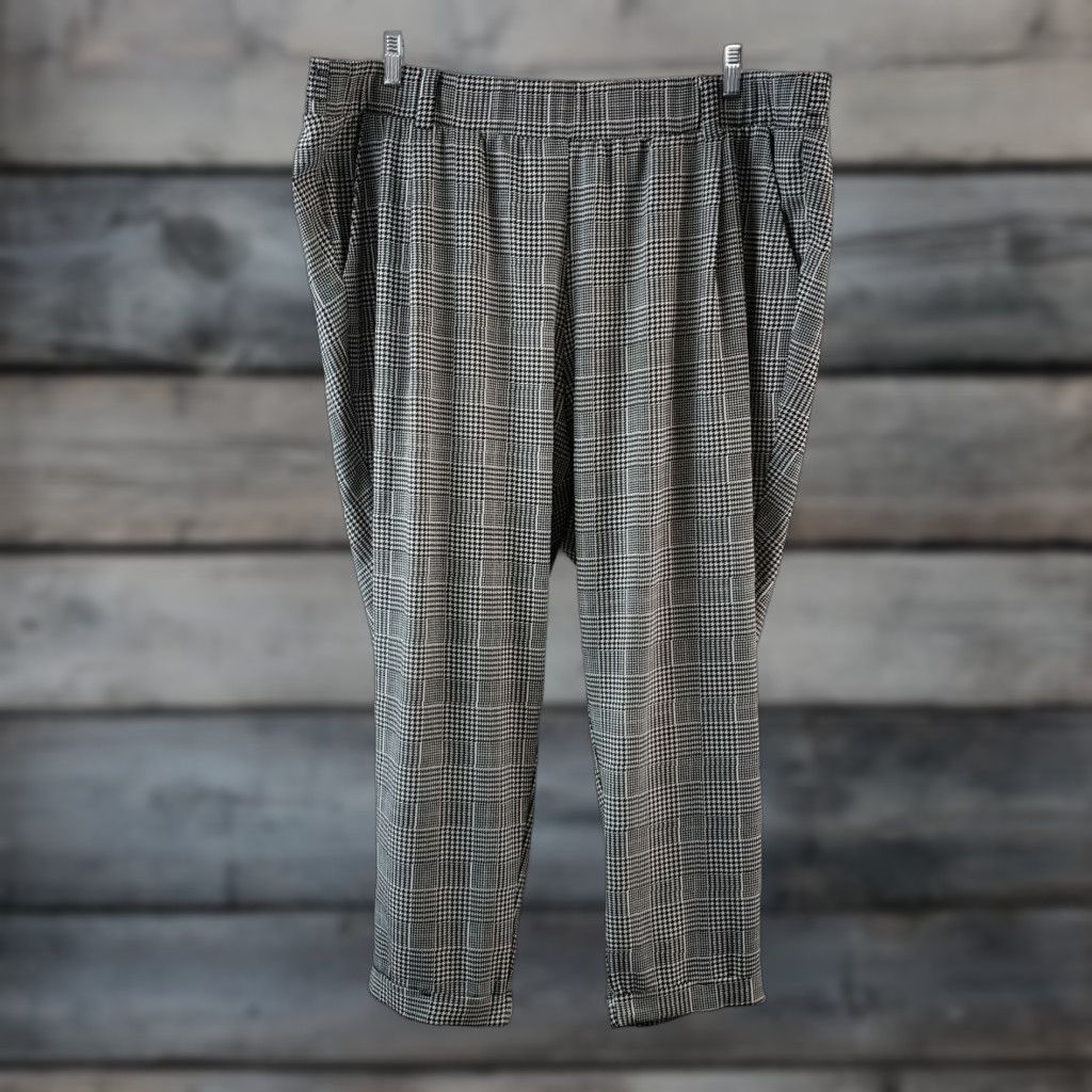 Torrid Torrid Womens Pants 3X Black Green Houndstooth Pull On Cuffed High Rise Cropped P 20" Waist 26" Inseam Womens Size 40" / US 18 - 1 Thumbnail