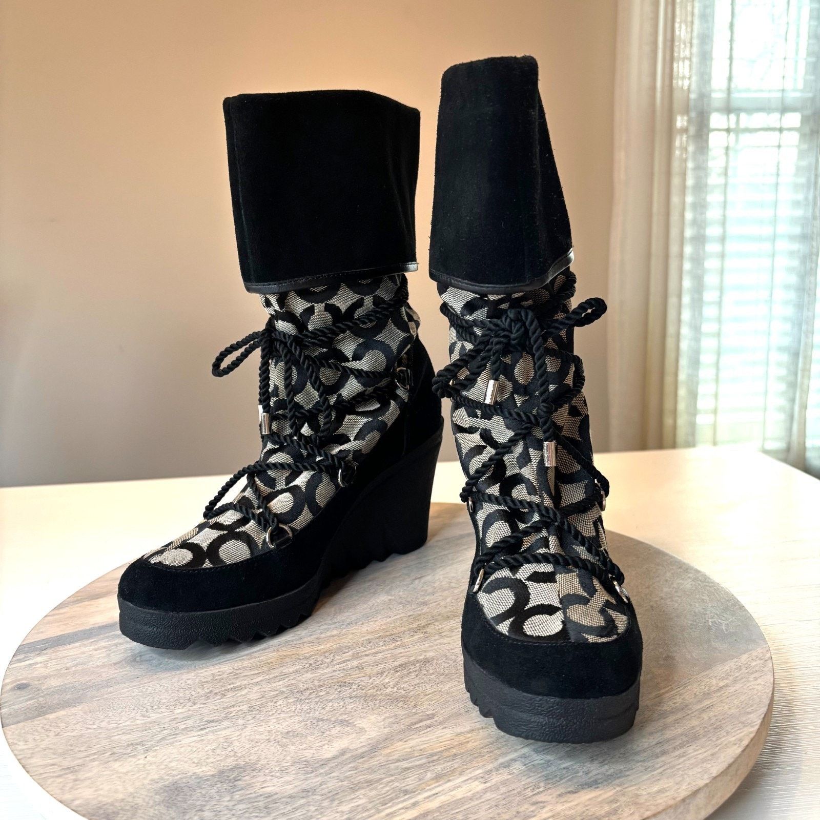 Coach Coach Signature Wedge Winter Boots Black Suede Women's 7.5 Size US 7.5 / IT 37.5 - 3 Thumbnail