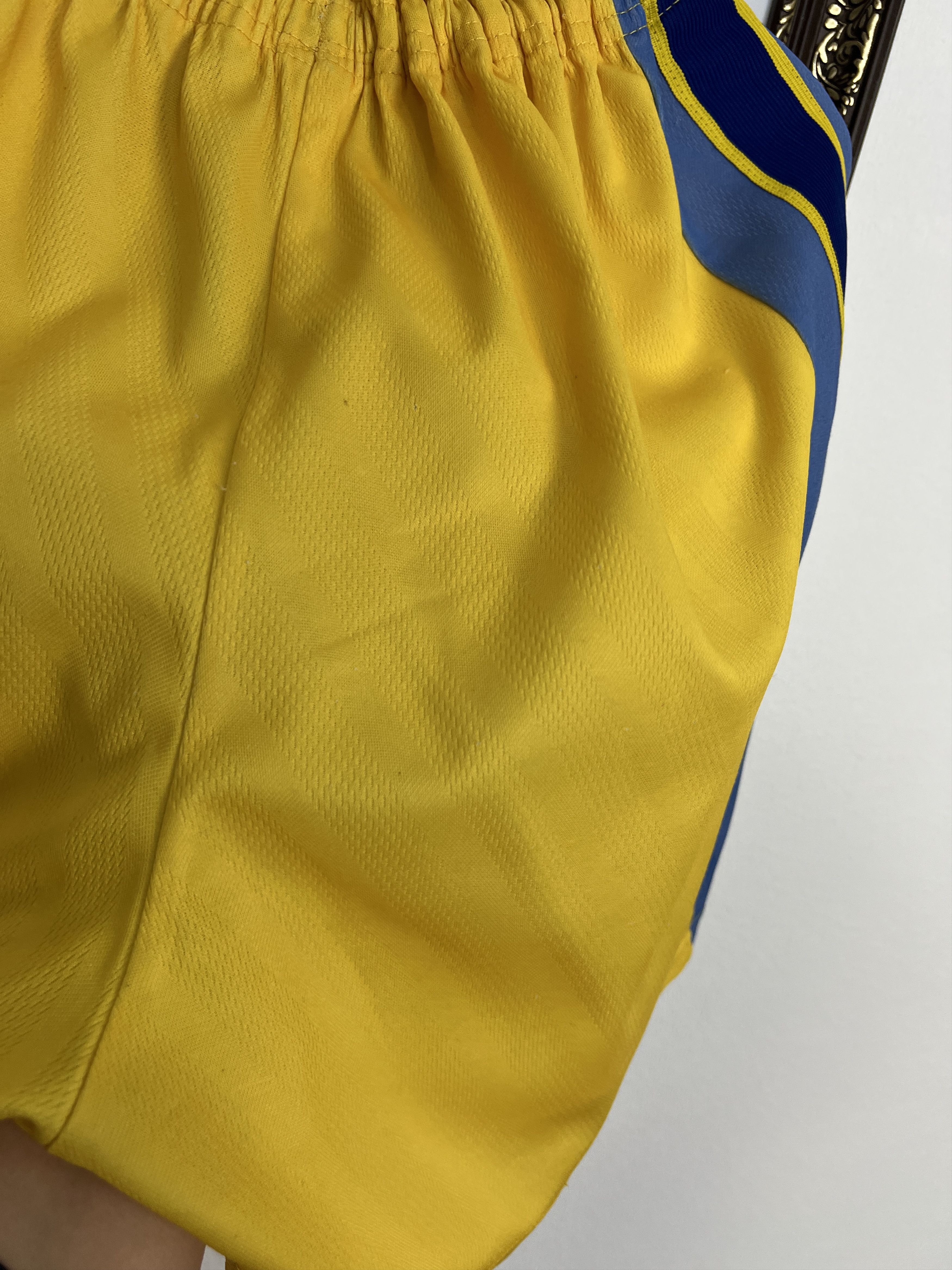 Umbro Vintage 90's Umbro Chelsea Football Shorts Soccer Athletic Size US 34 / EU 50 - 10 Thumbnail