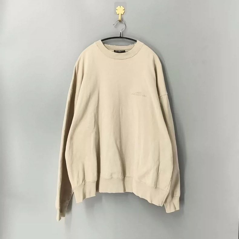 Balenciaga Balenciaga Lny Tiger Logo Embroidered Vintage Fleece Round Size US M / EU 48-50 / 2 - 1 Thumbnail