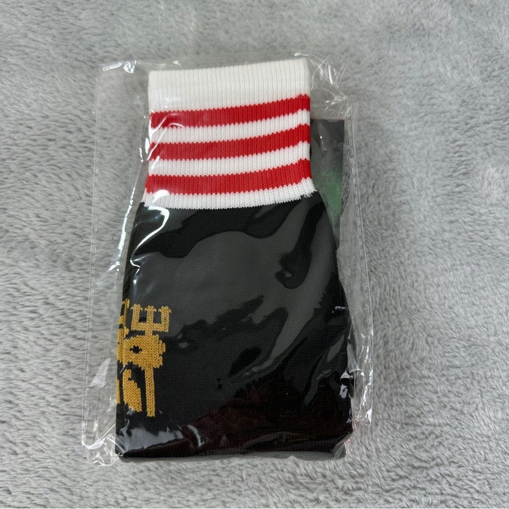 Other Cristiano Ronaldo NWT Kids Soccer Jersey, Shorts & Socks Sz Size US S / EU 44-46 / 1 - 7 Thumbnail