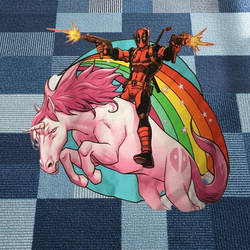 Vintage MARVEL Deadpool RIDING A PINK UNICORN RAINBOW LONG SLEEVE T-SHIRT M White Crew Neck Cotton Unisex Adults Regular Tee Boys Girls Men Women Size US M / EU 48-50 / 2 - 1 Thumbnail