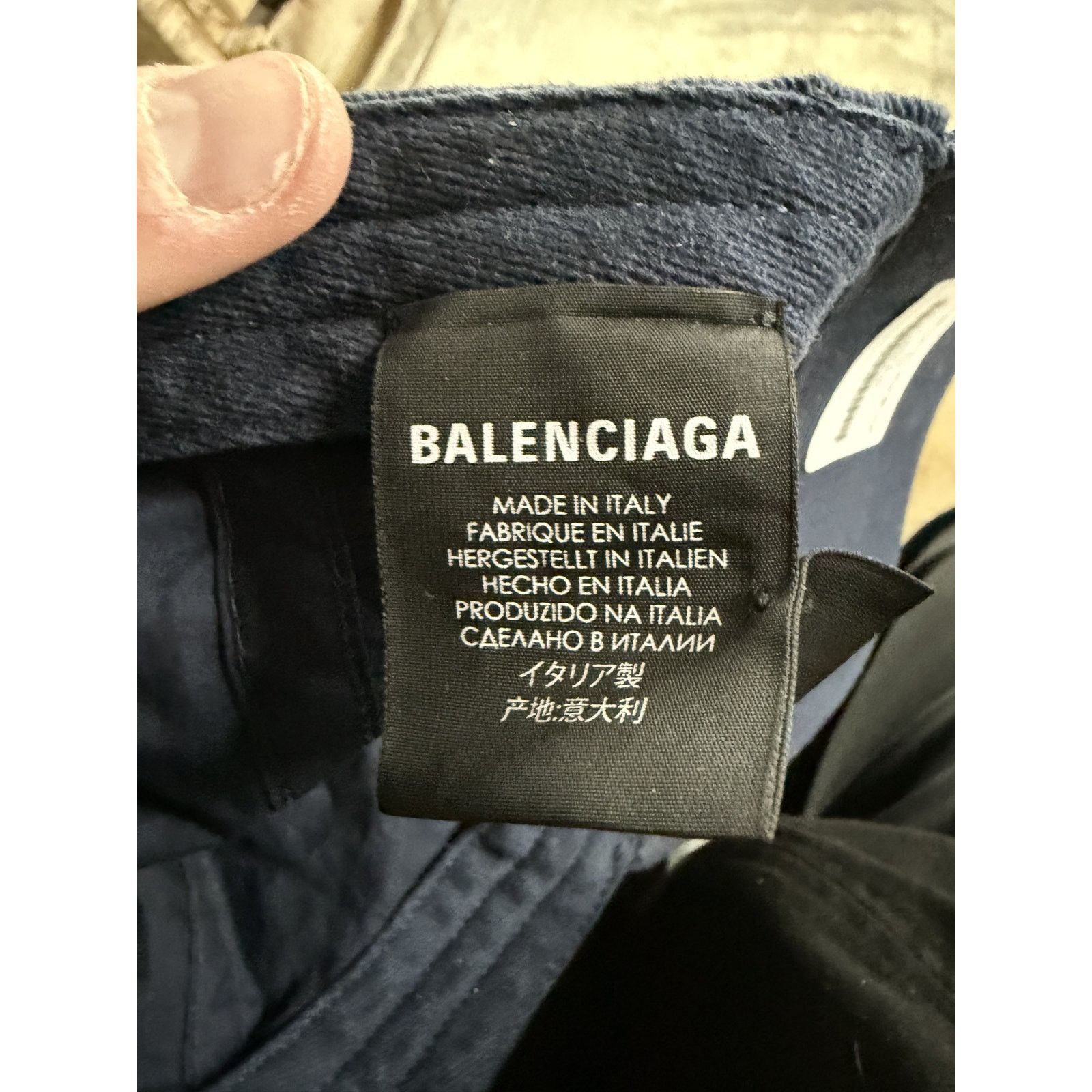 Balenciaga Balenciaga Cap Navy White BB Used Large Size ONE SIZE - 2 Thumbnail