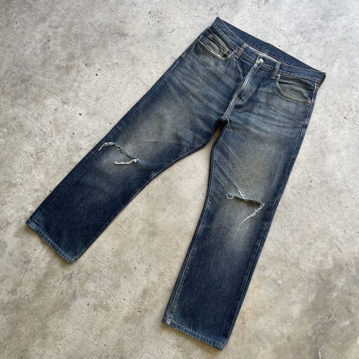 Japanese Brand Japanese Brand Gu Distressed Rusty Faded Denim Jeans Pants Size US 33 - 3 Thumbnail
