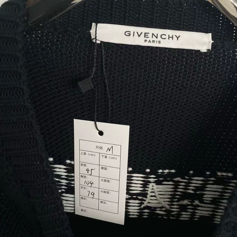 Givenchy Givenchy Large Logo Knitwear with Front and Back Design 250 Size US M / EU 48-50 / 2 - 2 Thumbnail