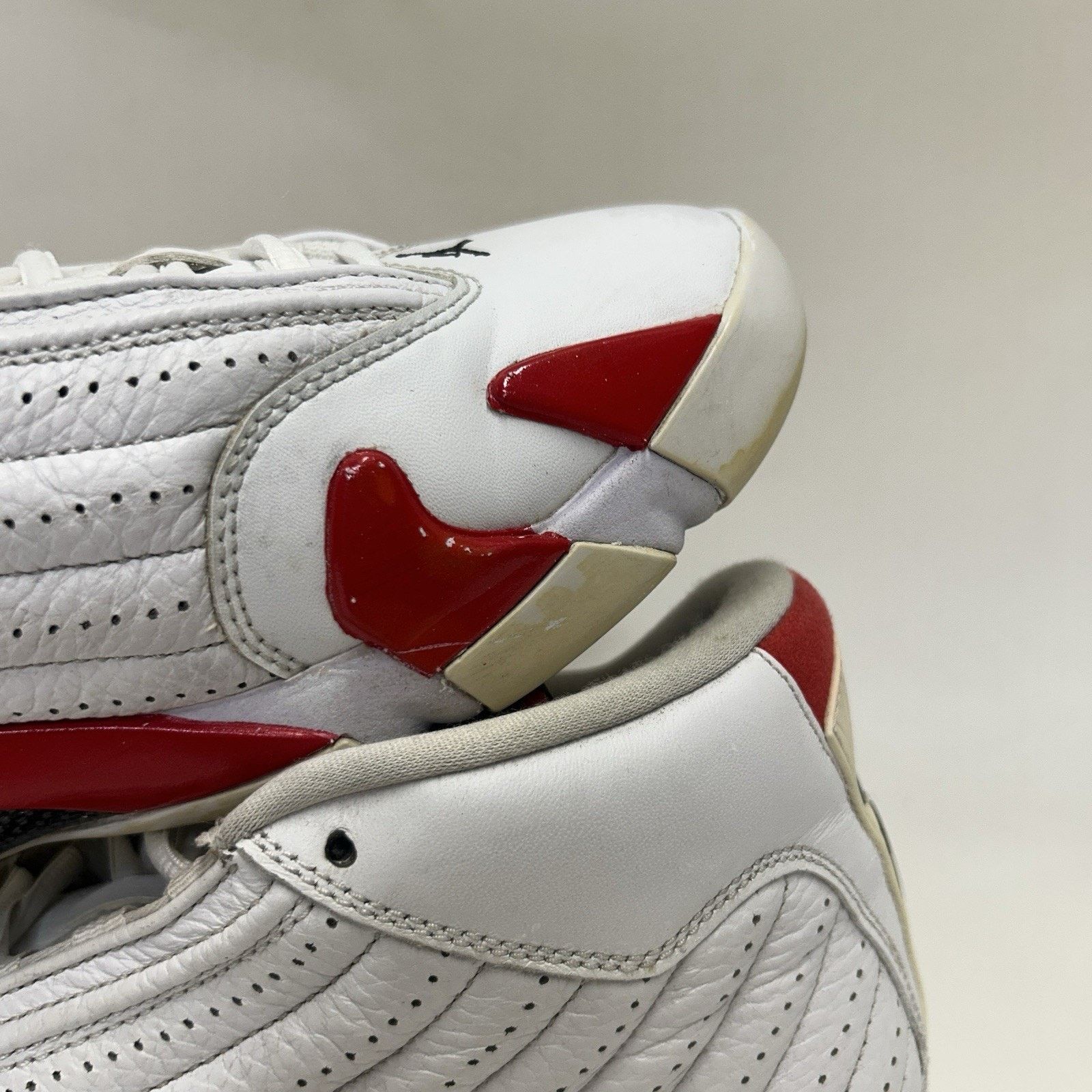Jordan Brand Nike Air Jordan 14 Retro OG “Candy Cane/RIP Hamilton” Size US 10 / EU 43 - 7 Thumbnail