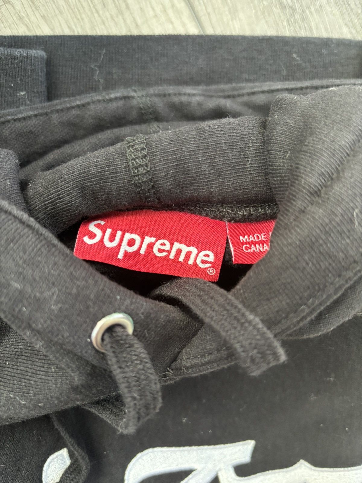 Supreme Supreme Arabic Logo Hooded Sweatshirt Black FW17 Size US M / EU 48-50 / 2 - 3 Thumbnail