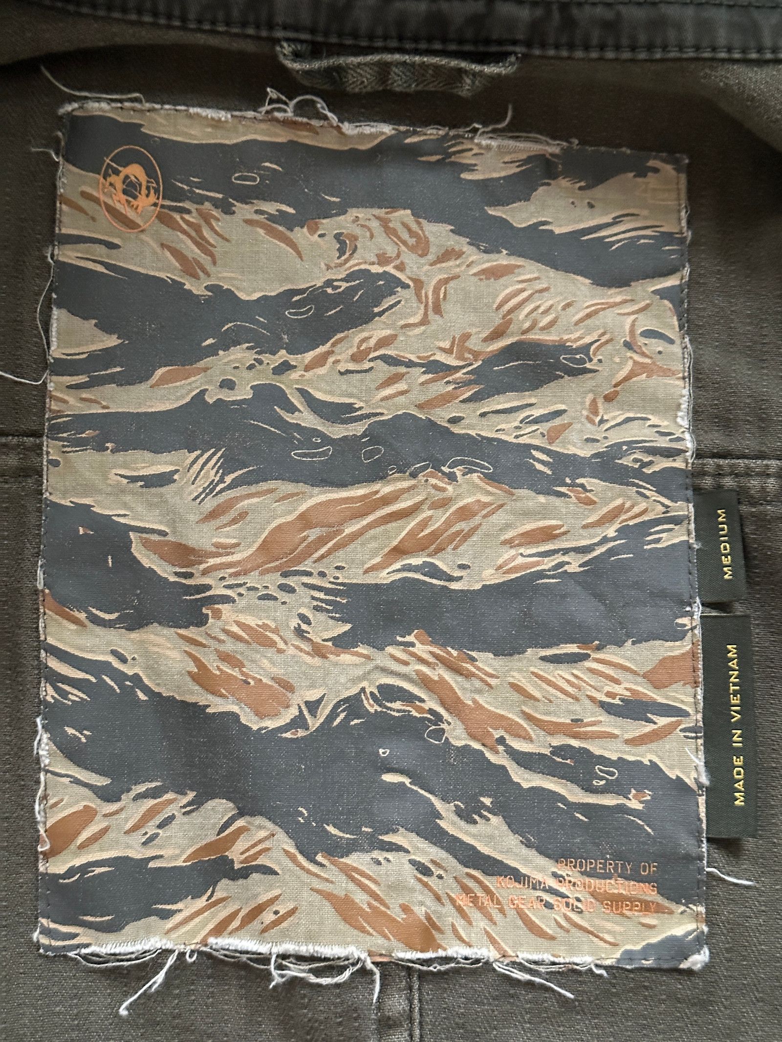 KOJIMA GENES × Playstation × Sony RARE Official Metal Gear Solid - Camo Shirt Jacket Size US M / EU 48-50 / 2 - 3 Thumbnail