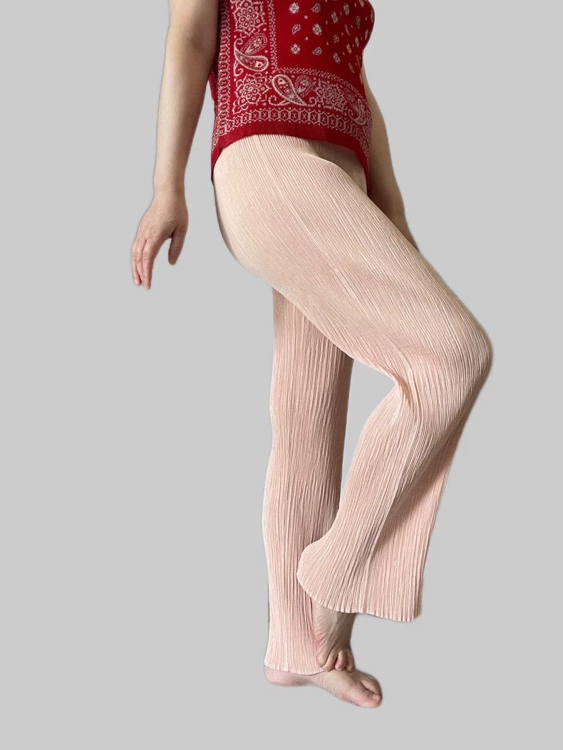 Issey Miyake Issey Miyake Pink pleated pants Size 42" / US 20 - 2 Thumbnail