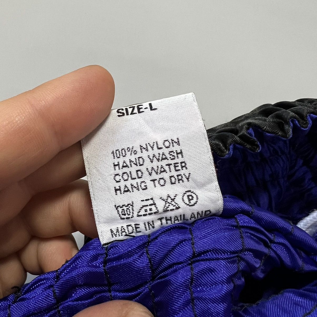 Japanese Brand × Vintage Vintage Muay Thai Shorts “Windy” Thaiboxing MMA Y2K Size US 34 / EU 50 - 15 Thumbnail