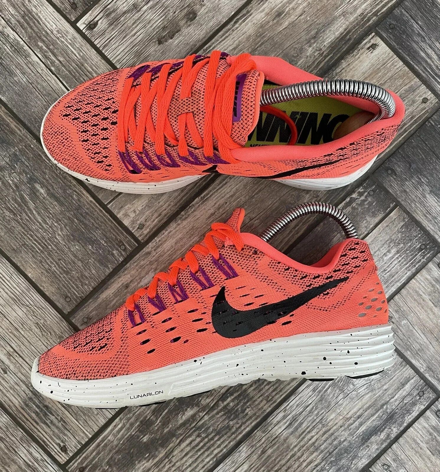 Nike Womens NIKE LUNARTEMPO Shoes Sneakers Trainers Running Size US 6.5 / IT 36.5 - 1 Thumbnail