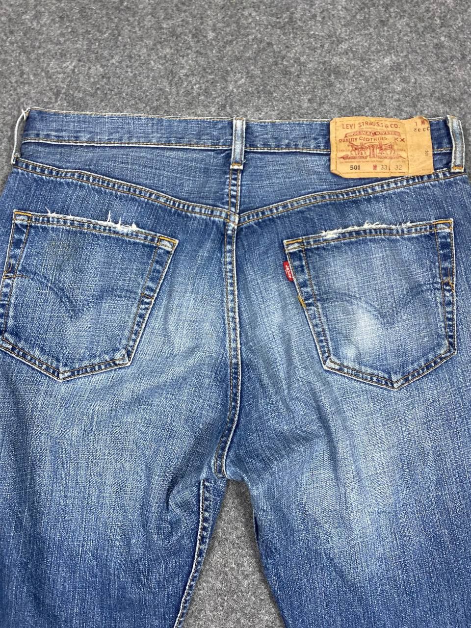 Levi's vintage levis 501 distressed denim very nice design Size US 35 - 3 Thumbnail