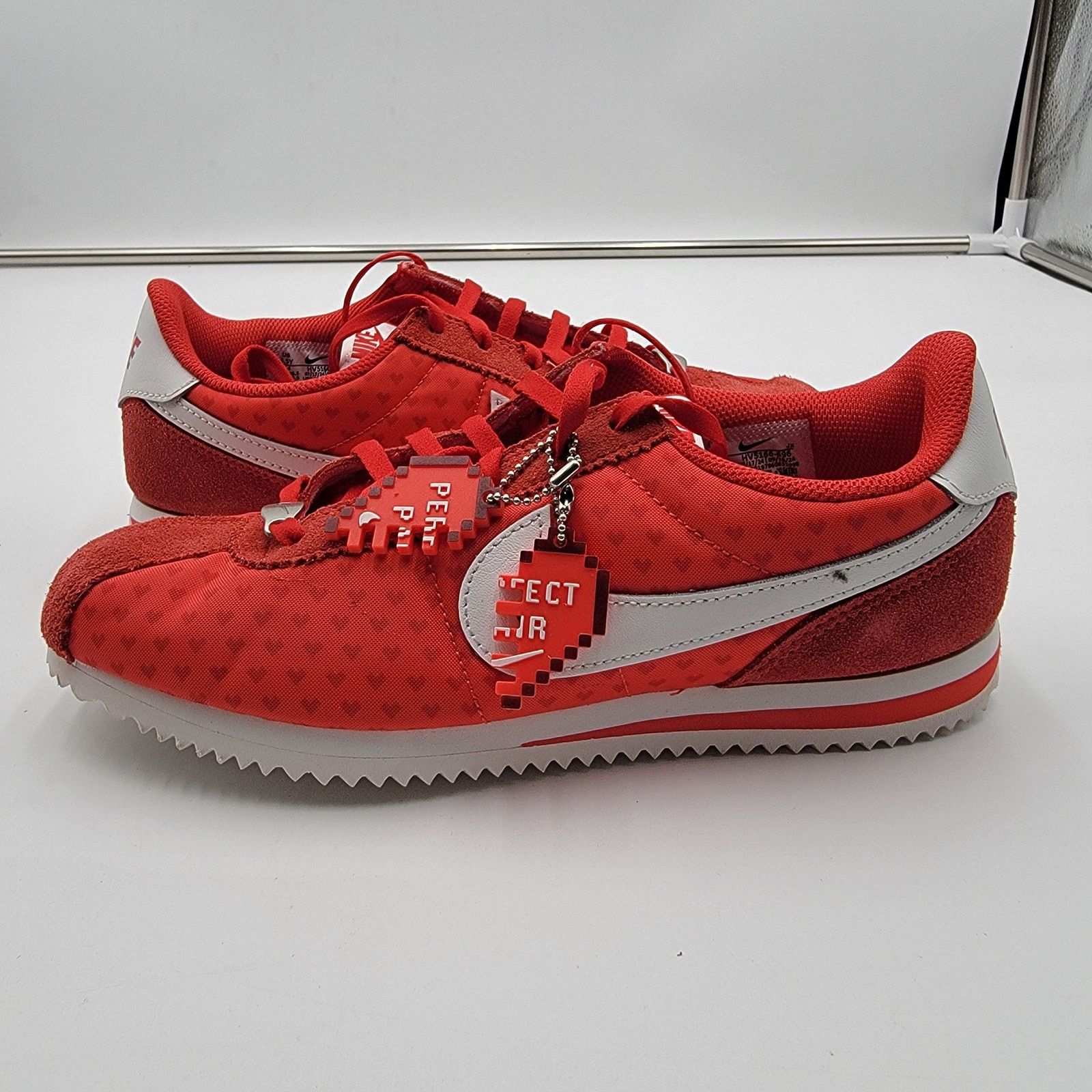Nike Cortez GS Valentine's Day 2025' Red/White Sz 4.5Y HV5166-696 Size US 6 / IT 36 - 1 Thumbnail