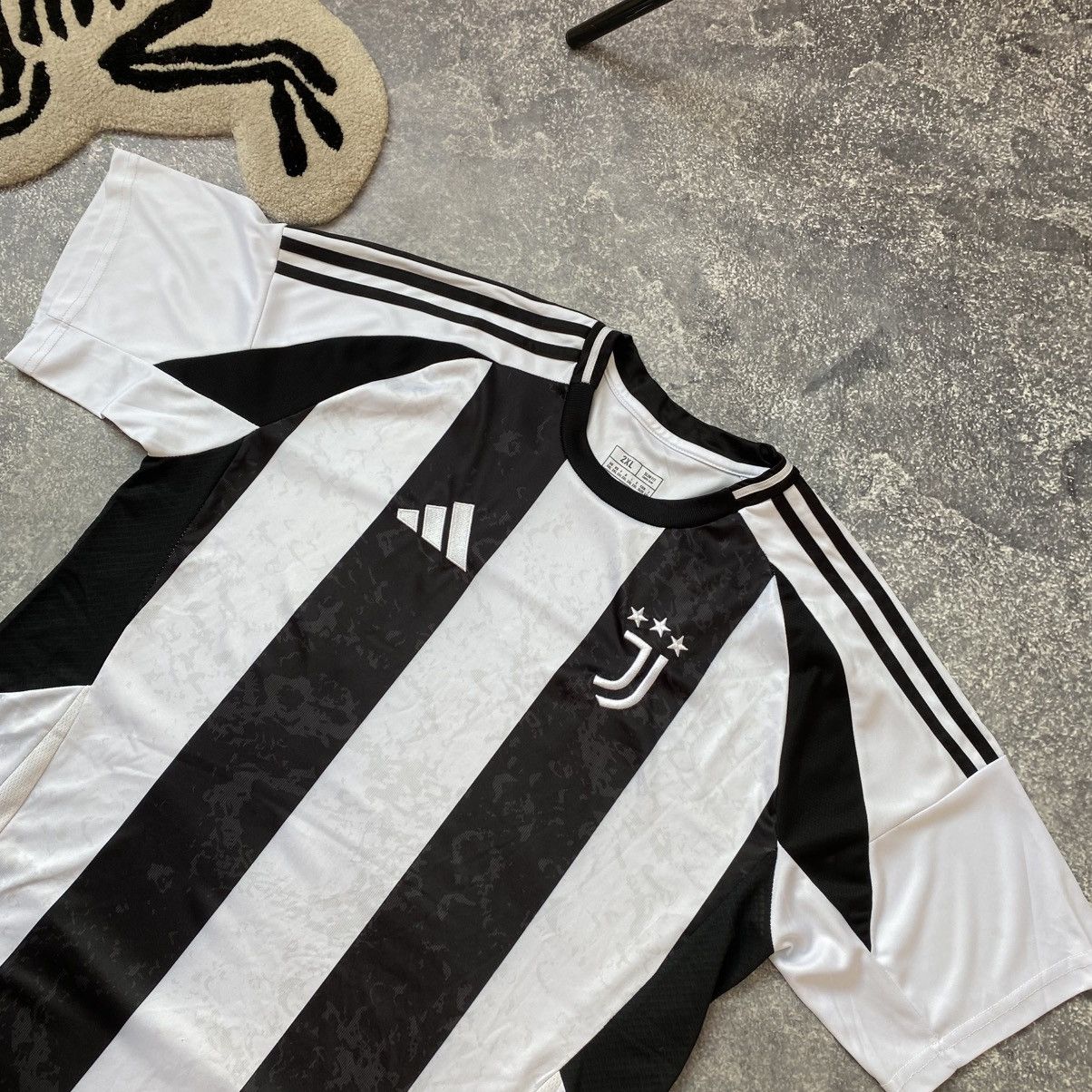 Adidas Mens Adidas FC Juventus 2024 Soccer team jersey Size US XXL / EU 58 / 5 - 2 Thumbnail