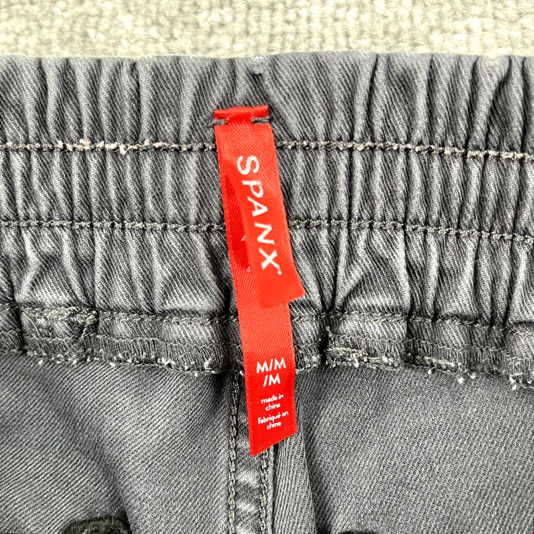 Spanx VINTAGE SPANX Pants Womens Medium Gray Stretch Twill Cargo Jogger 29" Zip Ankle Hiking Size 32" / US 10 / IT 46 - 2 Thumbnail