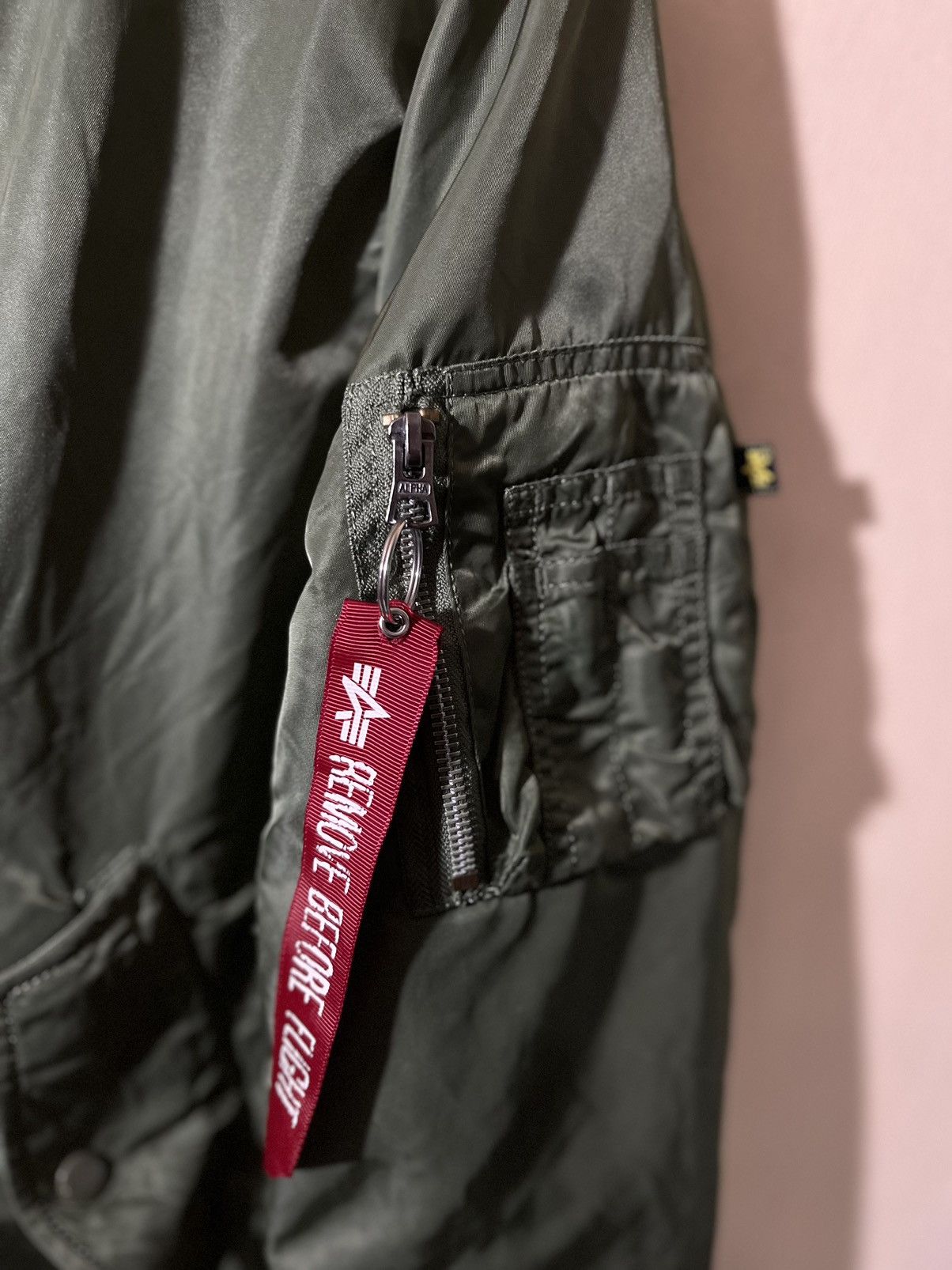 Alpha Industries Alpha Industries MA-1 Bomber Flight Jacket Size US S / EU 44-46 / 1 - 3 Thumbnail