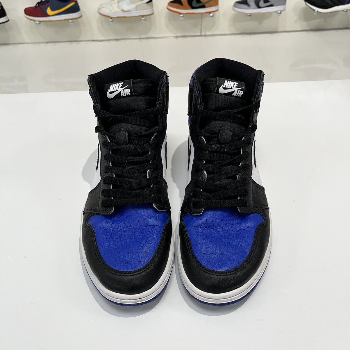 Nike Air Jordan 1 Retro High Royal Toe Size US 12 / EU 45 - 9 Thumbnail