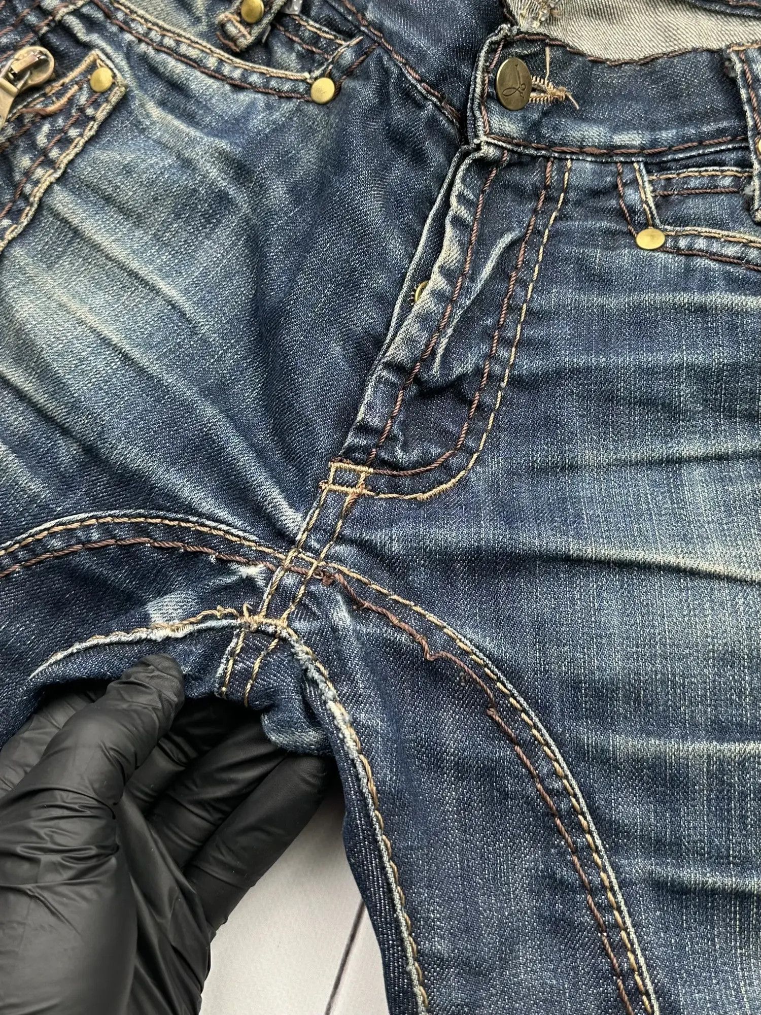 Absolut Joy Absolut Joy Faded Jeans With Zipped Pocket (B412) Size US 31 - 4 Thumbnail