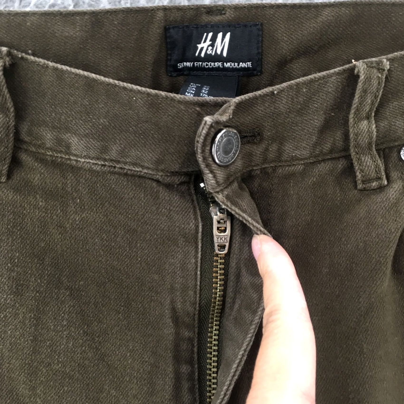 H&M H&M Skinny Fit Jeans Womens 32 Brown Zip Fly 5-Pocket Design Inseam 30.5 In. 32x30.5 Regular Rise Mid Cotton Blend Solid Decade Modern Vintage No Size 24" / US 00 / IT 34 - 4 Thumbnail