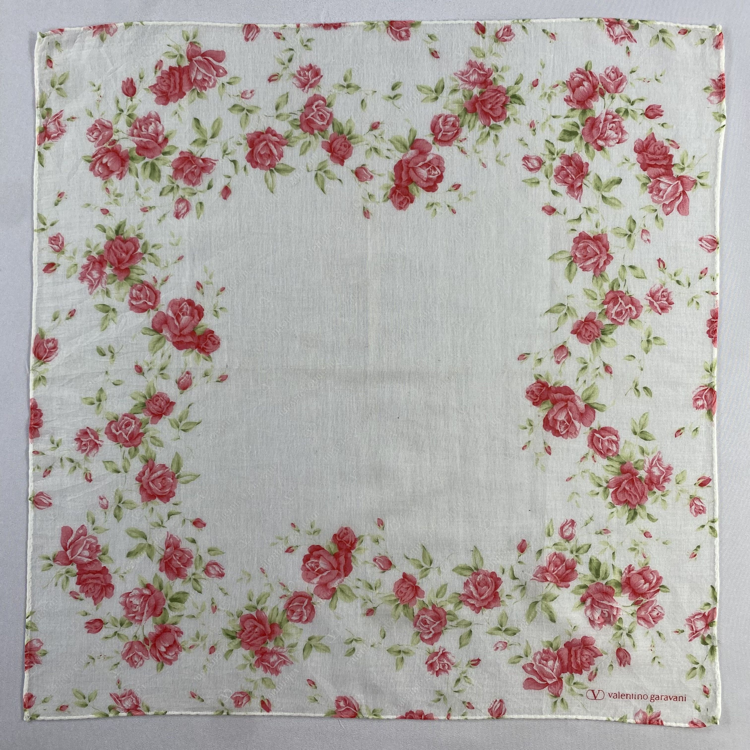 Valentino Garavani Handkerchief / Neckerchief-P1522
