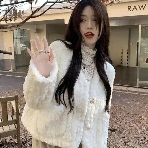Japanese Brand Zoki Elegant Faux Fur Lamb Coats Women Winter Size ONE SIZE - 3 Thumbnail