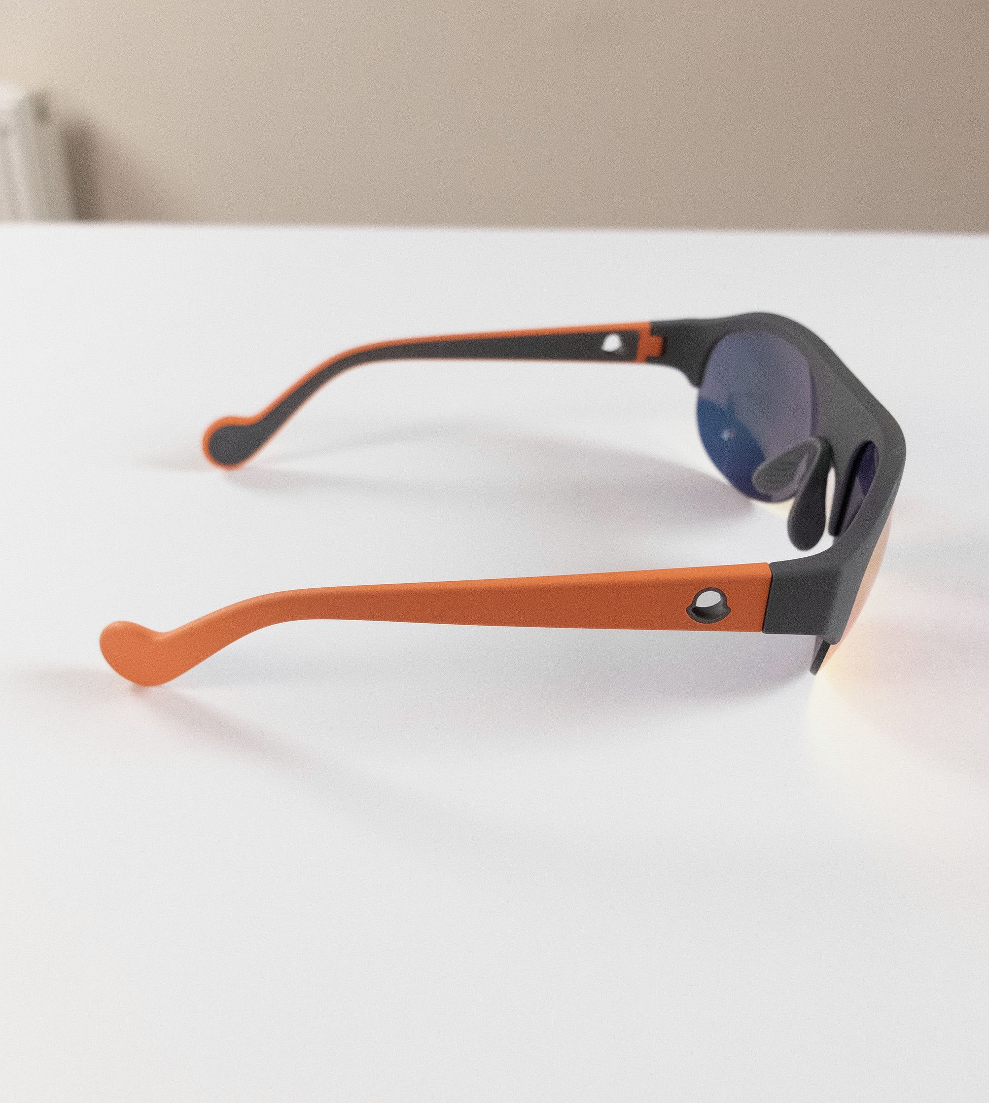 Moncler MONCLER black orange reflective lens plastic sunglasses Size ONE SIZE - 5 Thumbnail